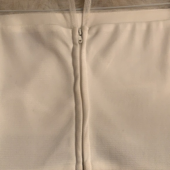 Dress - Picture 5 of 7